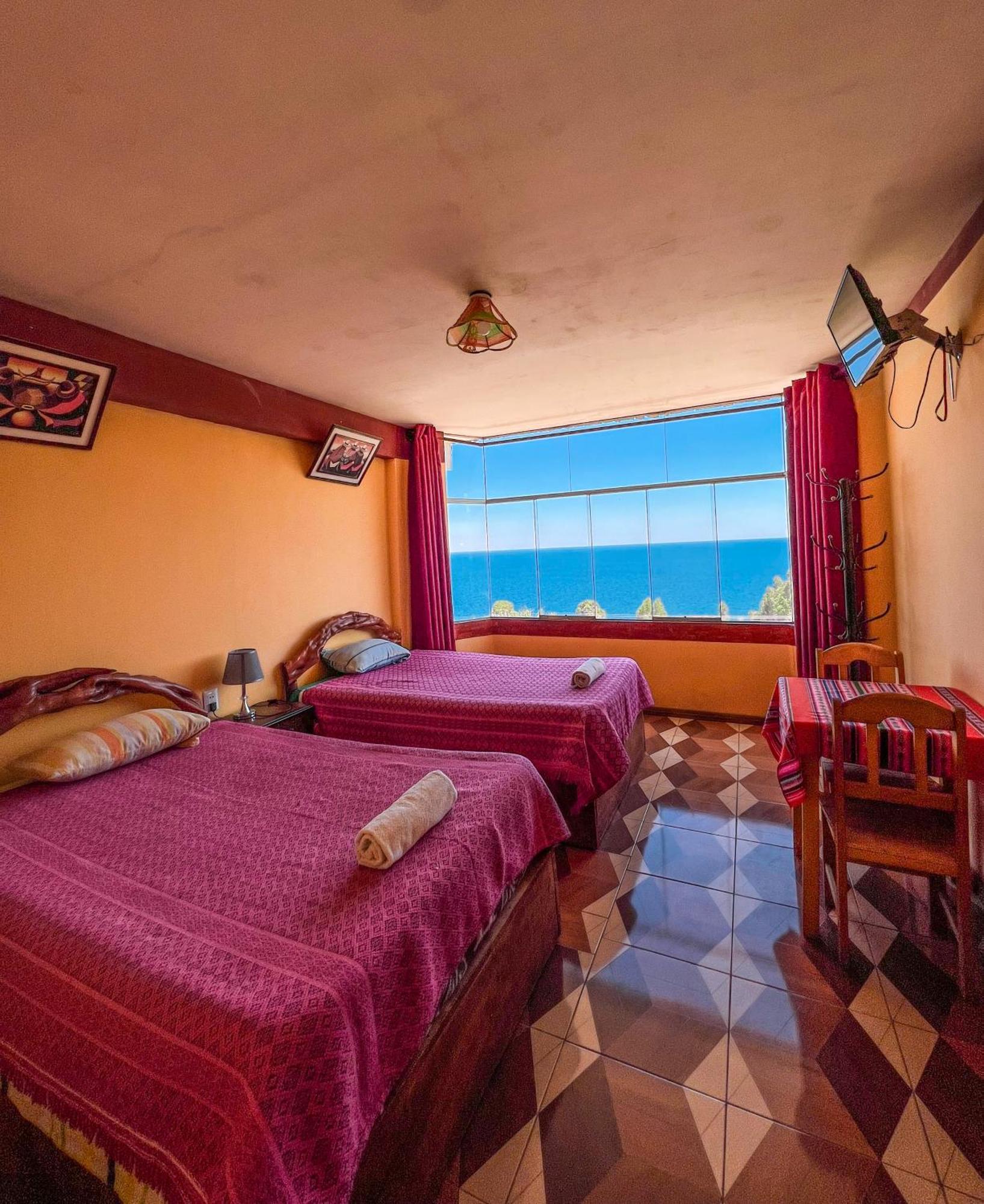 Hostal Sol Y Lago Copacabana  Extérieur photo