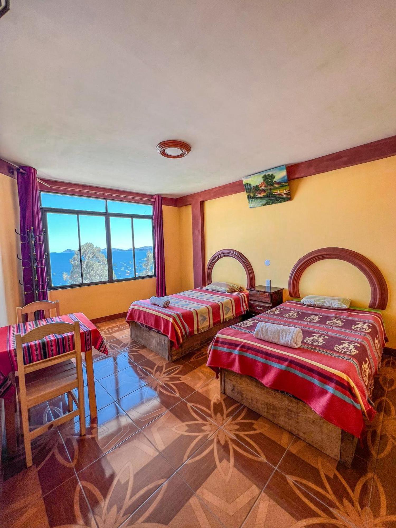 Hostal Sol Y Lago Copacabana  Extérieur photo