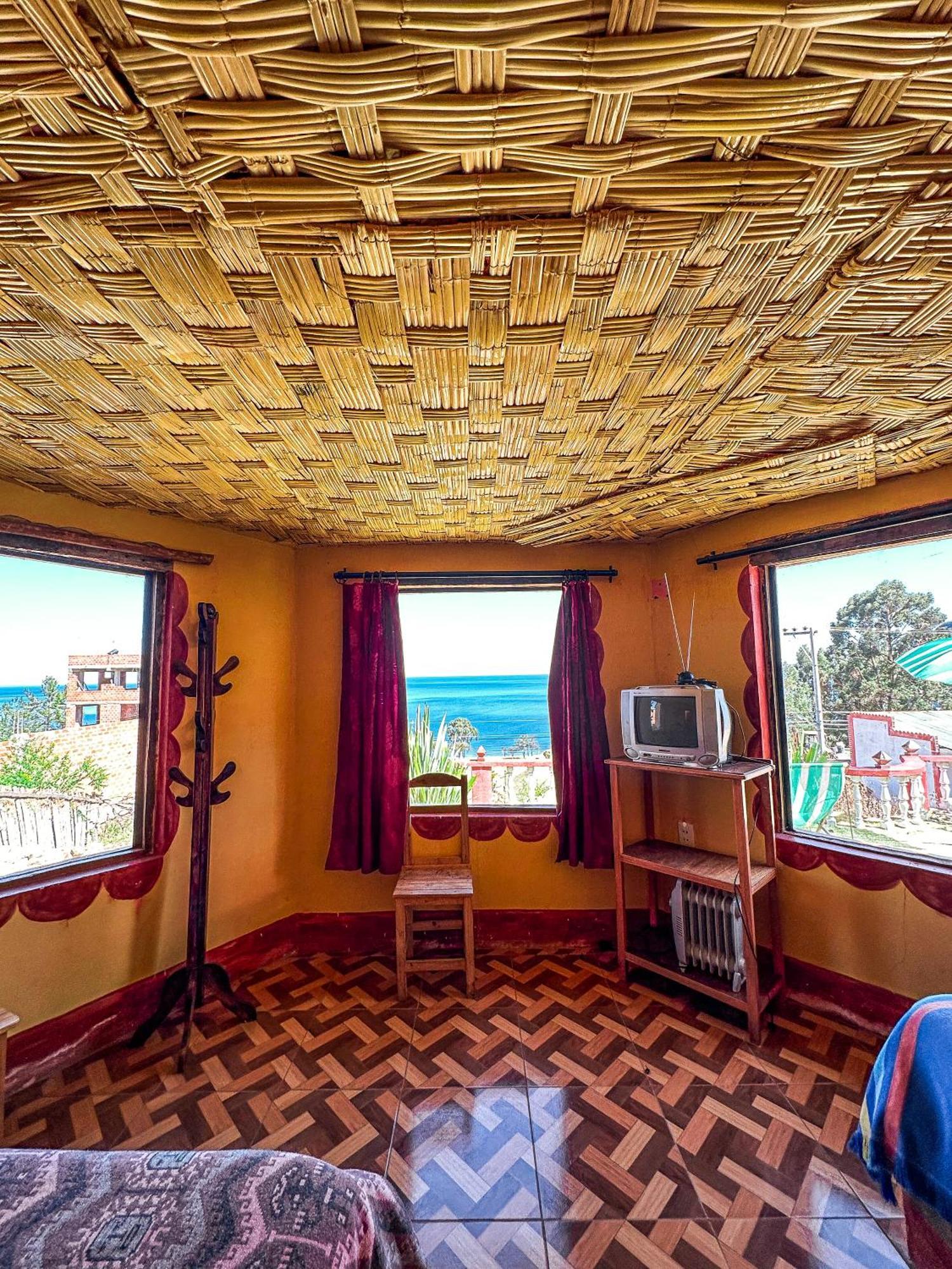 Hostal Sol Y Lago Copacabana  Extérieur photo
