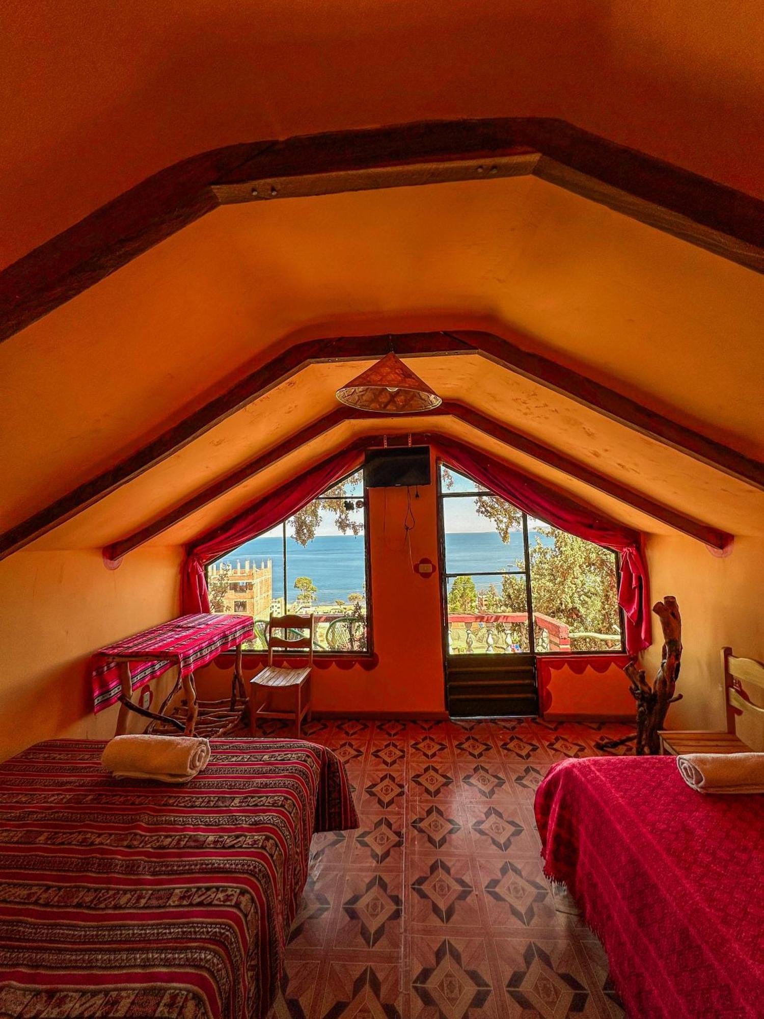 Hostal Sol Y Lago Copacabana  Extérieur photo